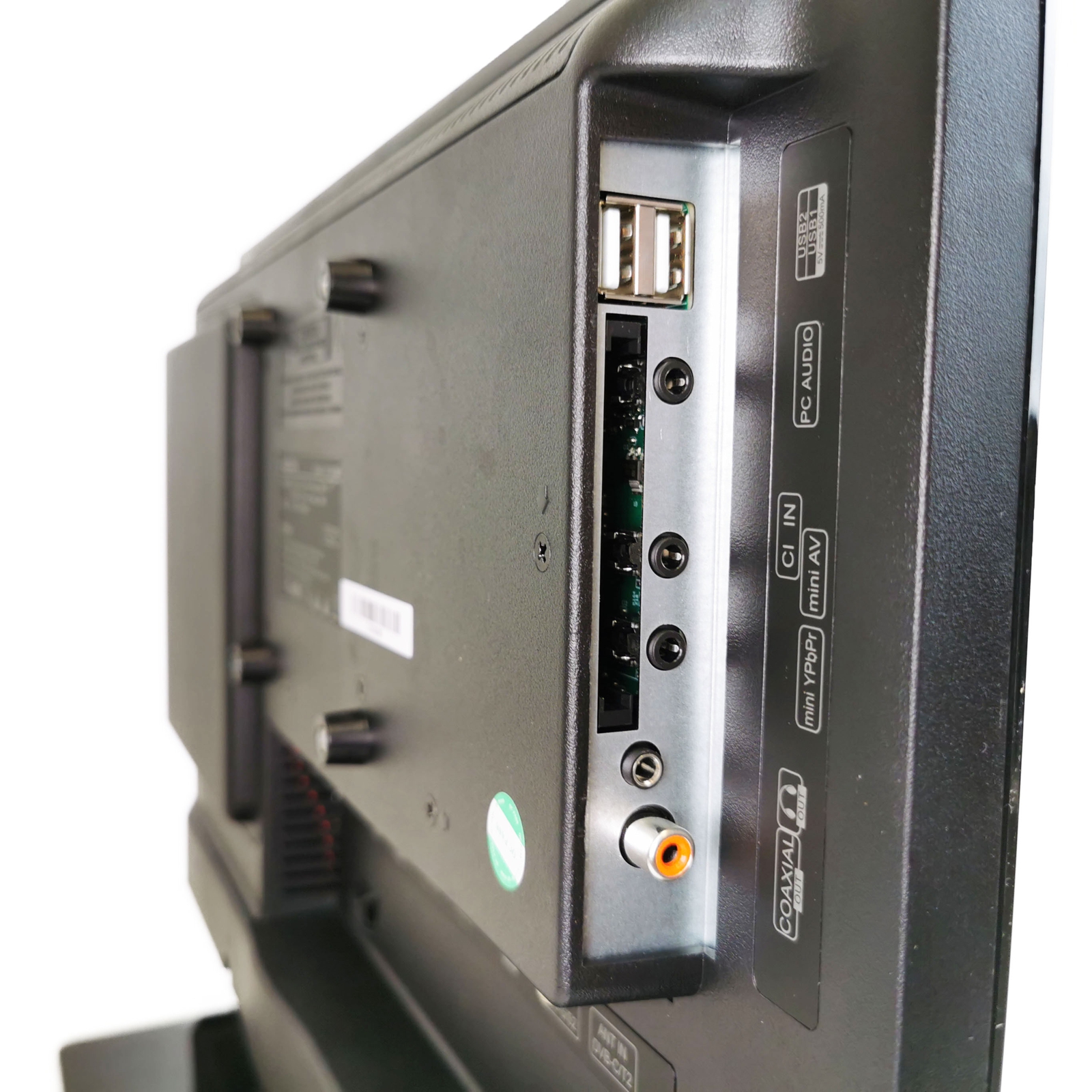 SNIPER19" TRAVEL LED TV SN-1904E DVD, SATELLITE & FREEVIEW - Image 3